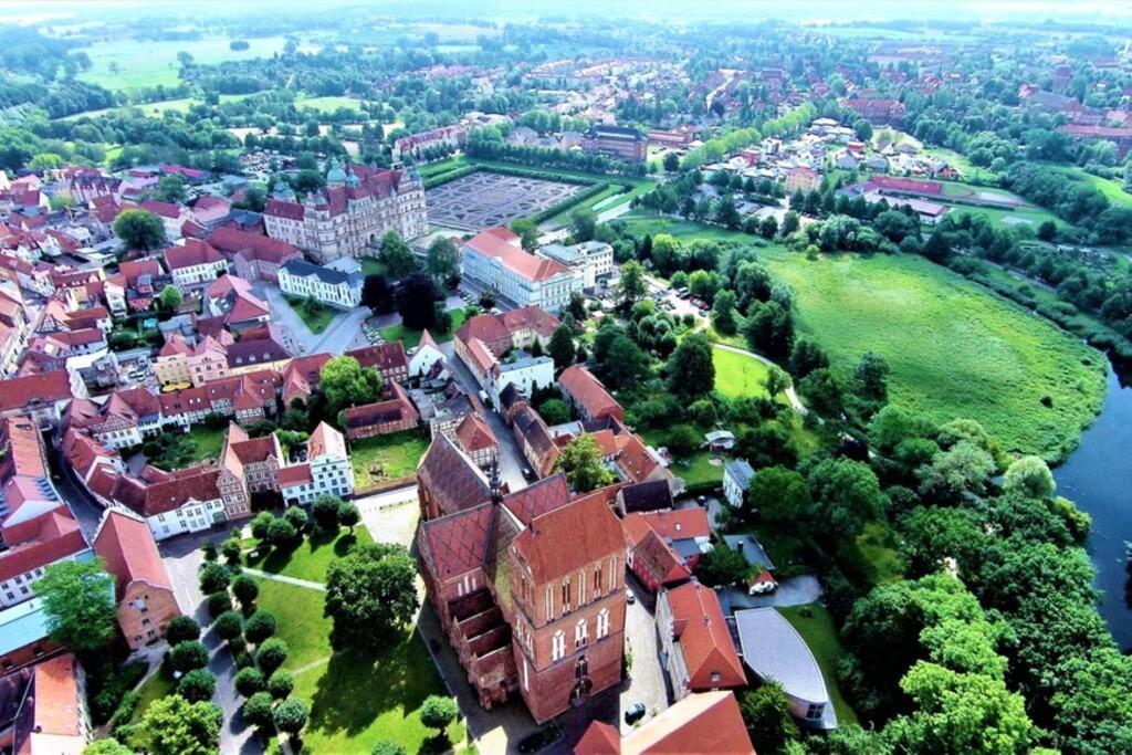 Ferienwohnung Schlossblick Güstrow Exterior foto